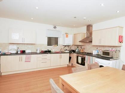 5 Bed Terraced House, Headingley Avenue, LS6