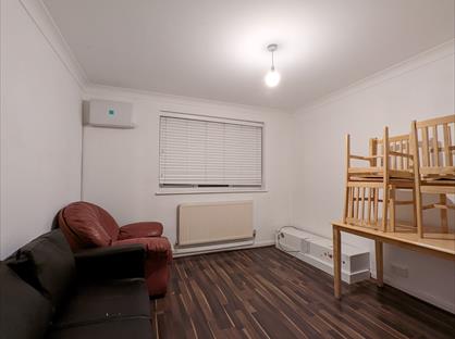 3 Bed Flat, Thirlestane Court, N10