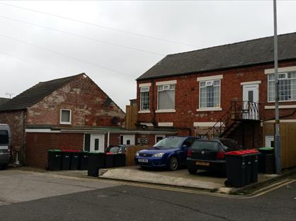 1 Bed Flat, Low Street, NG17