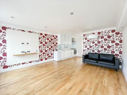 1 Bed Flat, Parkway, NW1