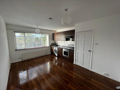 1 Bed Flat, Widmore Road, BR1