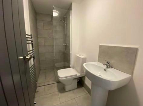 Additional image 5 of 2 Bed Flat, Woodville Road, CF24, N1 7GU