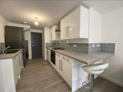 2 Bed Flat, Woodville Road, CF24, N1 7GU