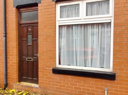 2 Bed Terraced House, Duxbury Street, BL1