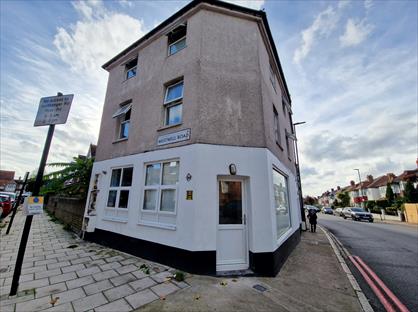 1 Bed Flat, Greyhound Lane, SW16