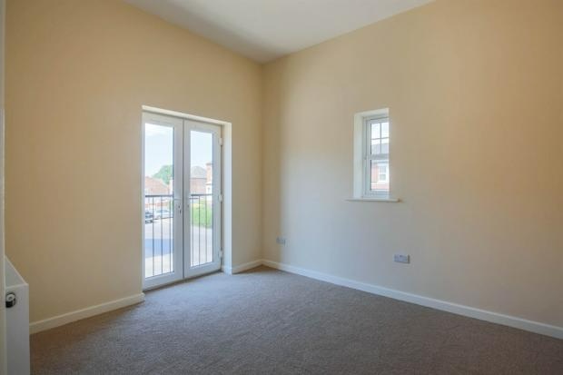 2 Bed Flat, Hatton Mews, DE21 photo 4