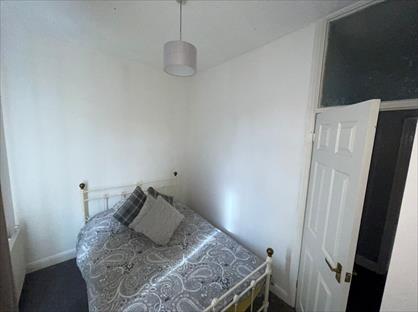 2 Bed Terraced House, Mayfield Grove, M18