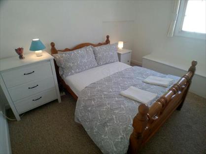 Room in a Shared Flat, Hodder Court, SN16