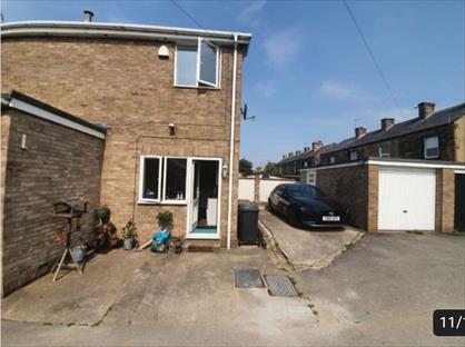 3 Bed Detached House, High Street, LS27