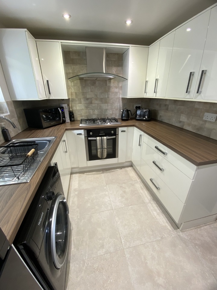 Halifax 2 Bed Terraced House, Illingworth Road, HX2 To Rent Now for