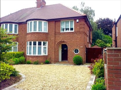 5 Bed Semi-Detached House, Hull Road, YO10