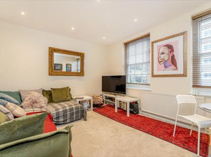 1 Bed Flat, Cochrane Street, NW8