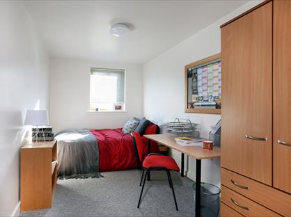 4 Bed Flat, Mulberry House, SO14