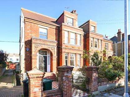 2 Bed Flat, Florence Road, BN1