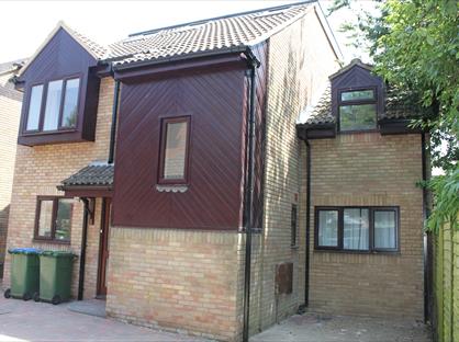 6 Bed Semi-Detached House, Highcrown Mews, SO17