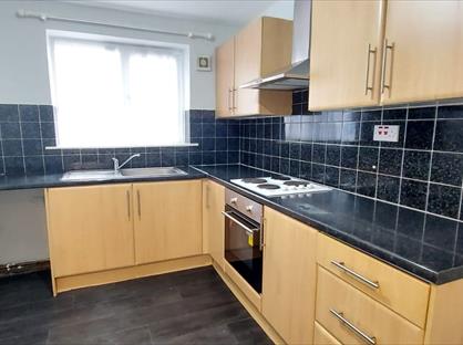 2 Bed Flat, Alderwood Avenue, L24