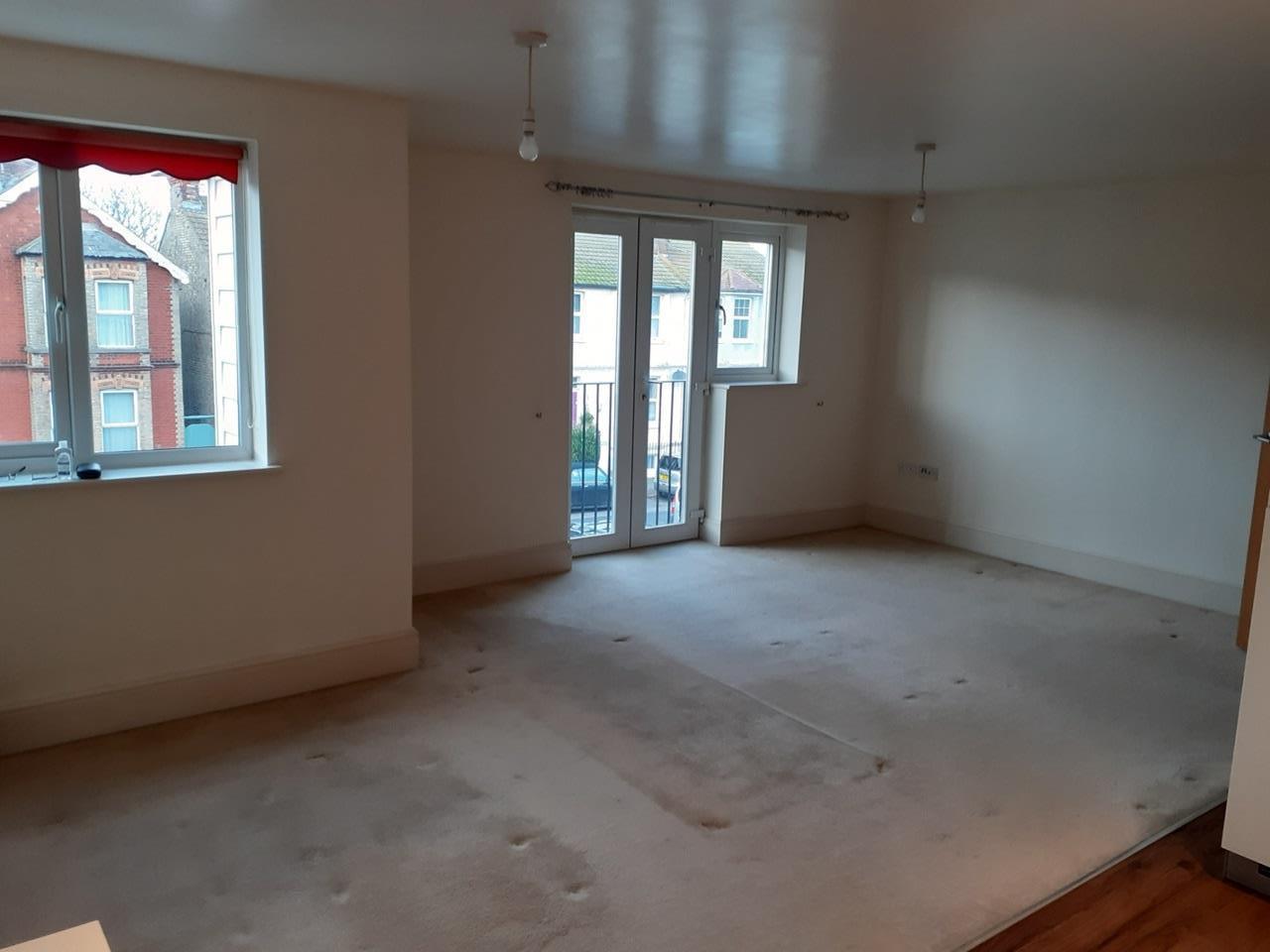 Broadstairs 2 Bed Flat, Kingsgate, CT10 To Rent Now for £960.00 p/m