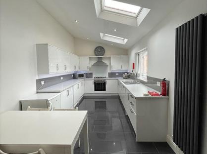 6 Bed Terraced House, Derby Grove, NG7