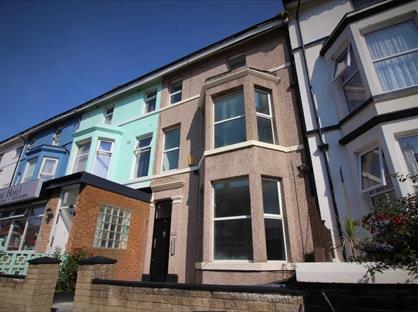 1 Bed Flat, Lord Street, FY1