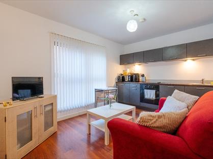 1 Bed Flat, Upper Allen Street, S3