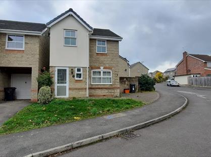 3 Bed Detached House, Winlaw Close, SN5