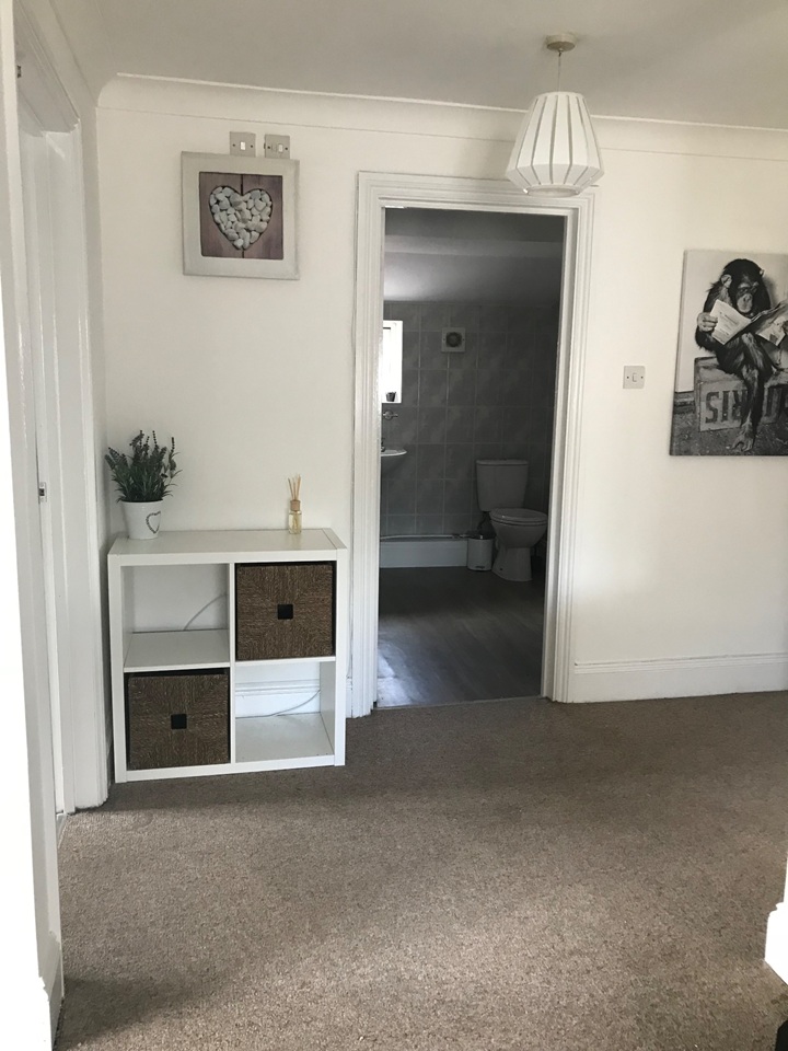 Additional image 8 of 4 Bed Flat, Lyon St, SO14, N1 7GU