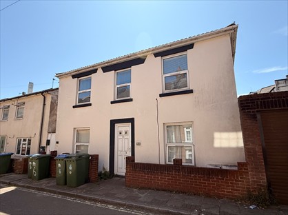 4 Bed Flat, Lyon St, SO14