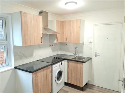 1 Bed Flat, Chatsworth Road, E5