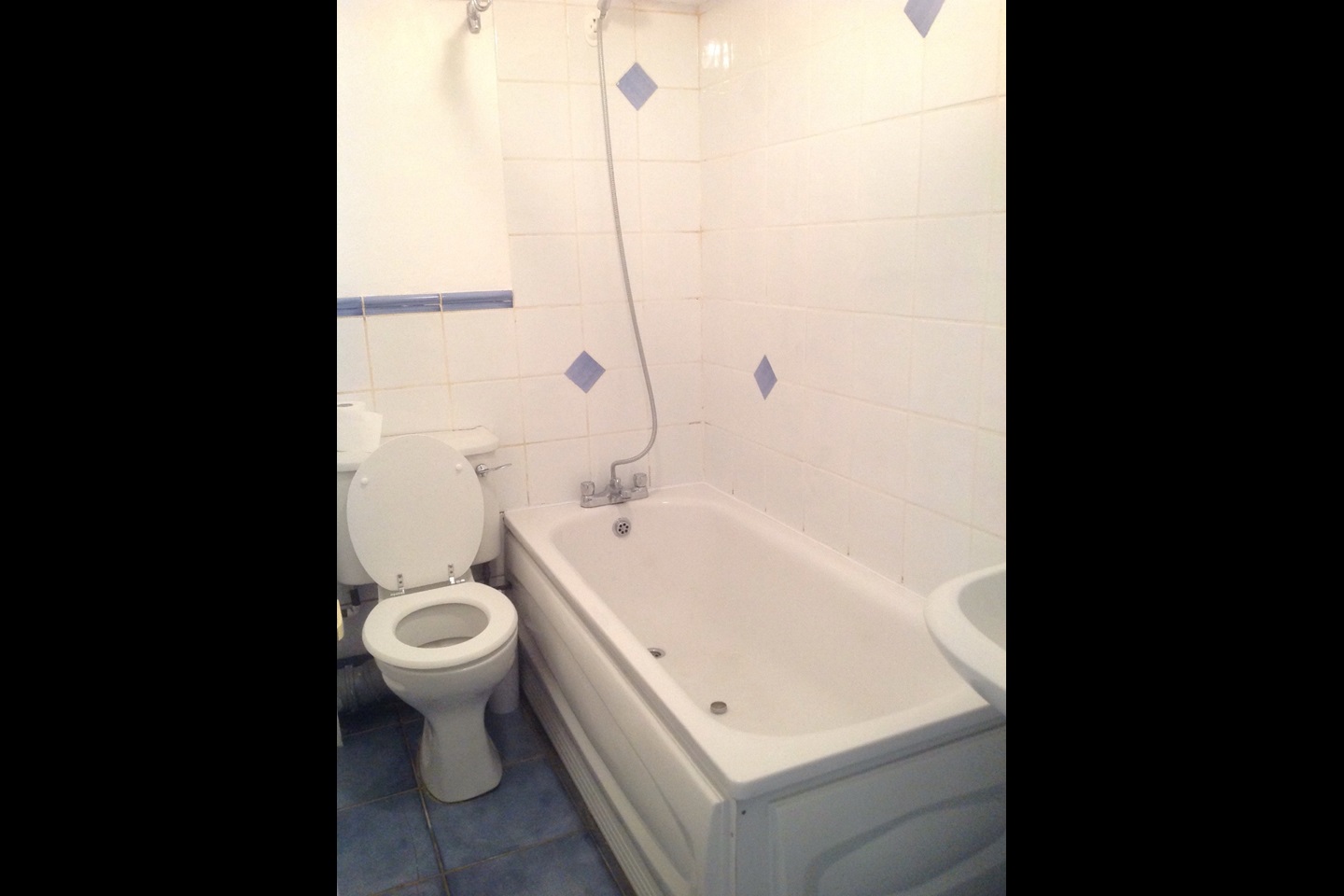 1 Bed Flat, Richmond Place, BN2 photo 3