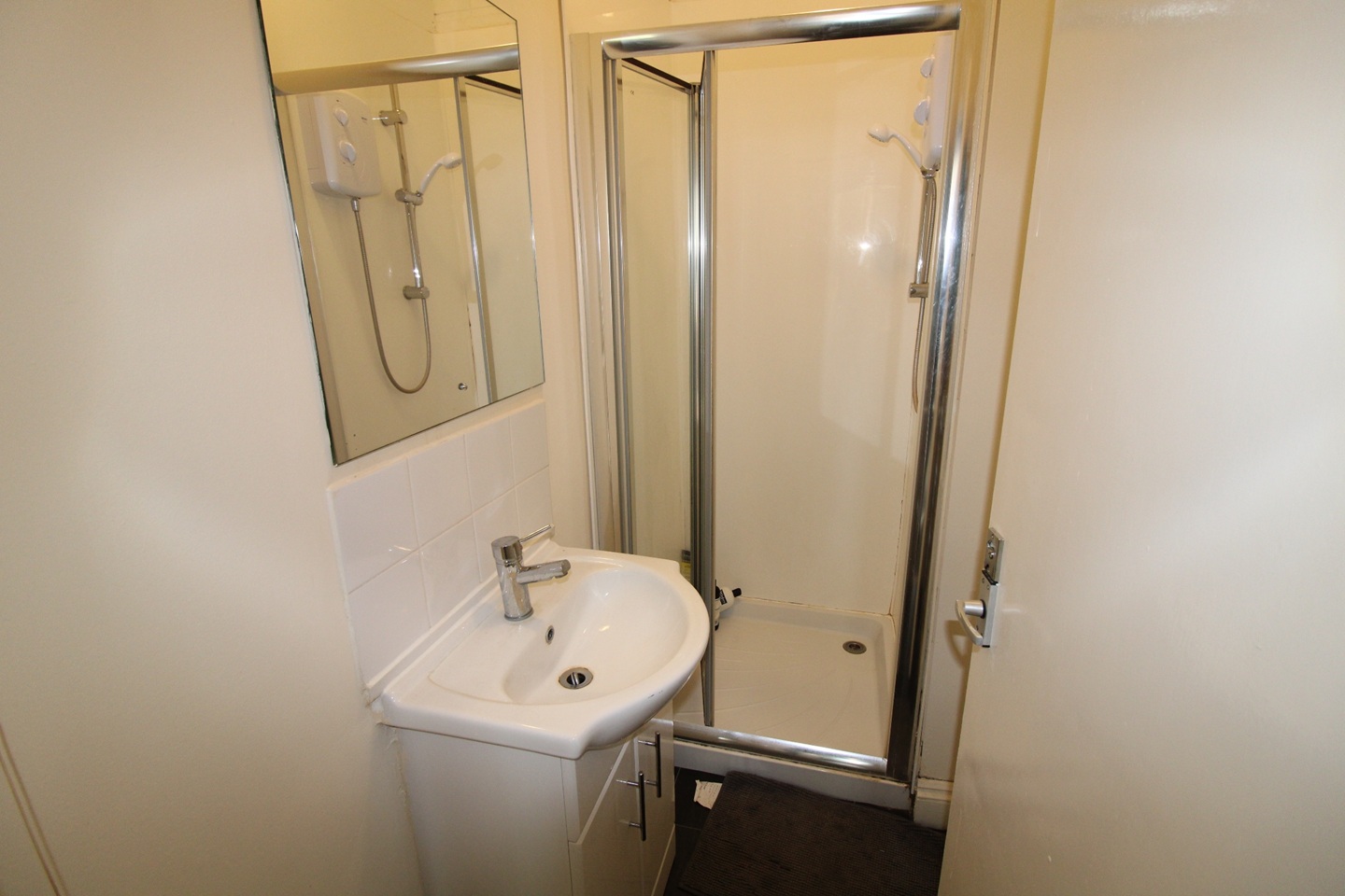 Additional image 16 of Room in a Shared House, Queens Park Road, BN2, N1 7GU