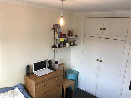 5 Bed Terraced House, Guilford Park Avenue, GU2