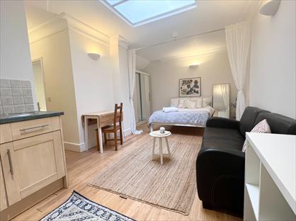1 Bed Flat, Danbury Street, N1