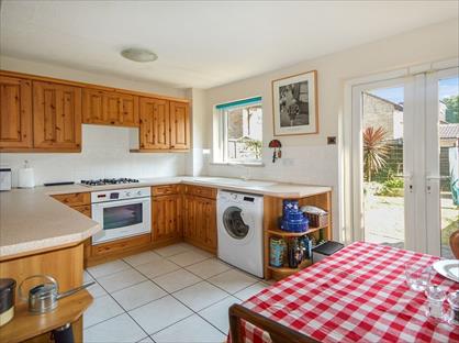 2 Bed Terraced House, Strathnairn Street, SE1