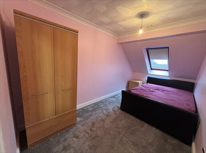 Room in a Shared House, Champflower, MK4
