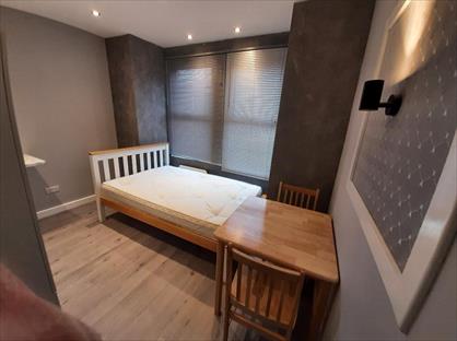 Studio Flat, London, W7
