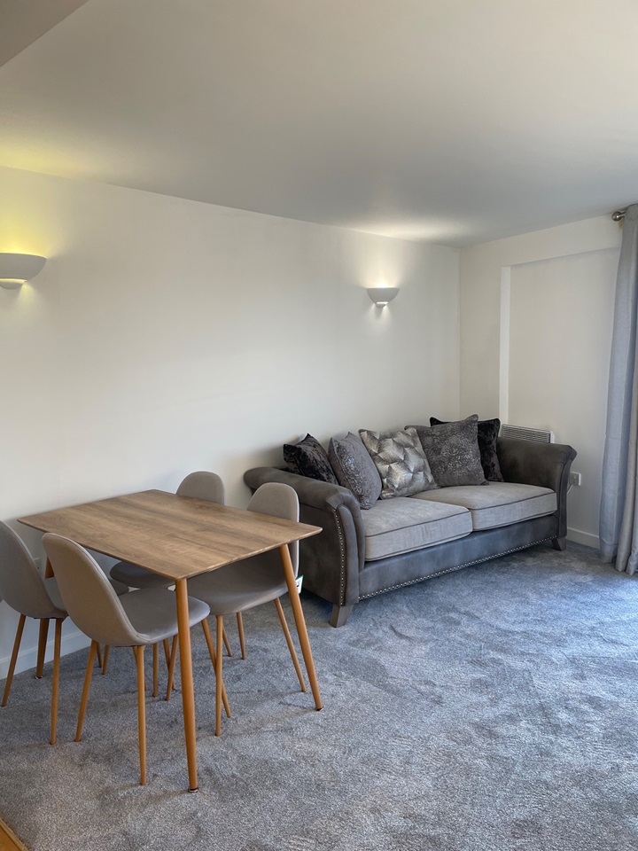 1 Bed Flat, Northampton Street, B18 photo 3
