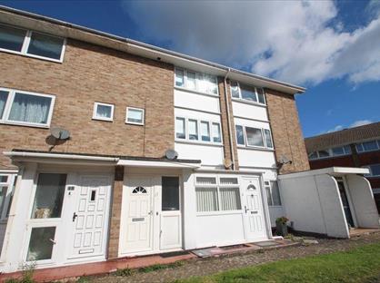 2 Bed Maisonette, Lila Place, BR8