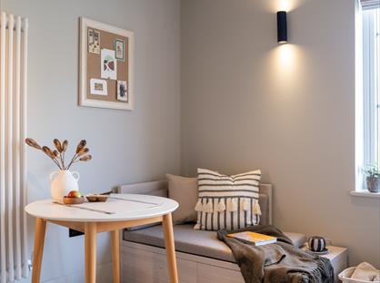 Studio Flat, Augustus Road, SW19