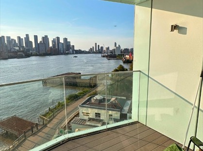 2 Bed Flat, Telegraph Avenue, SE10