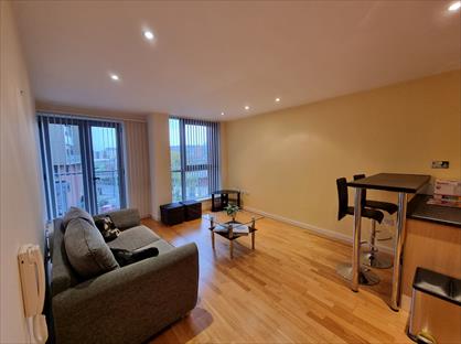 2 Bed Flat, Elba, LS12