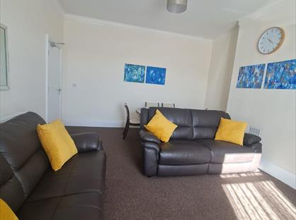 Room in a Shared House, Denby Dale Road, WF2