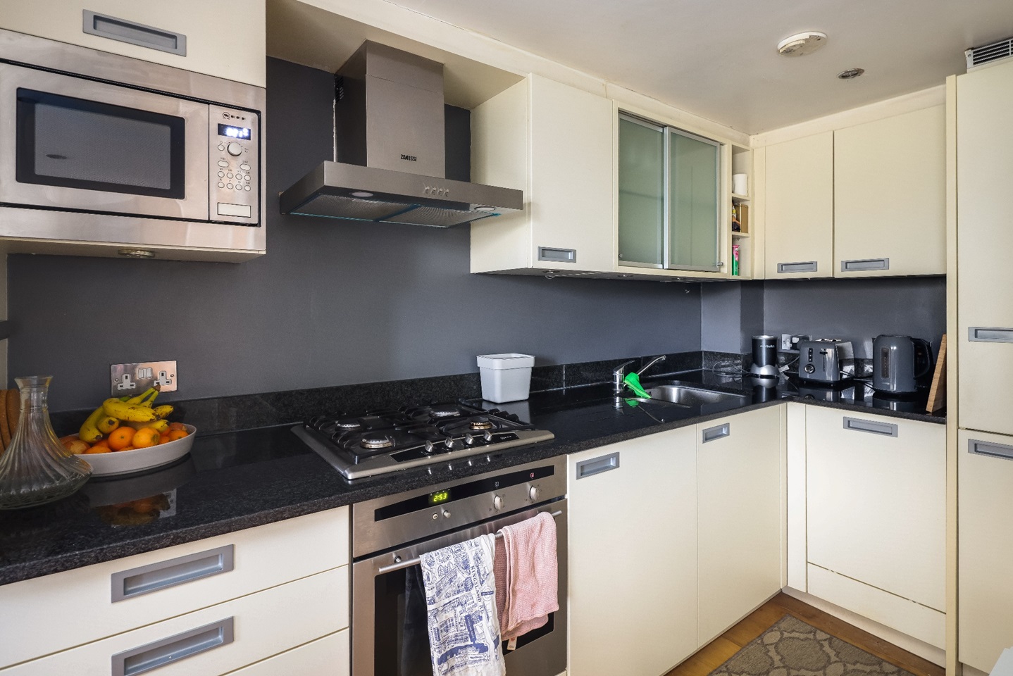 Additional image 12 of 1 Bed Flat, Tottenham Road, N1, N1 7GU