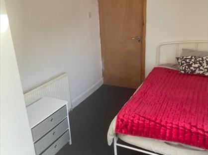 Room in a Shared House, Hartley Street, WV3
