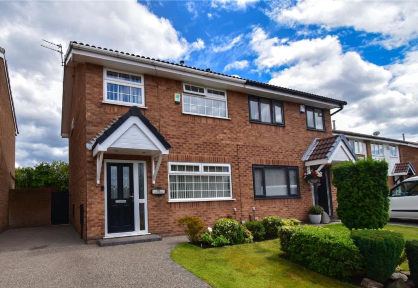 Audenshaw, Manchester 3 Bed SemiDetached House, Leech Brook Avenue