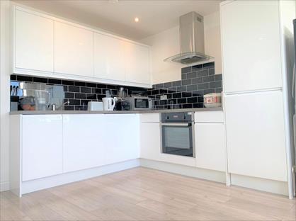 1 bed flat/apartment for rent in 1 Bed Flat, Wing House, HP20