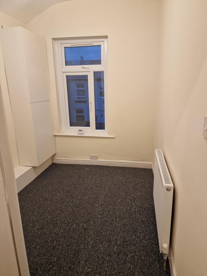 Bolton 3 Bed Terraced House, Tonge Moor Road, BL2 To Rent Now for £