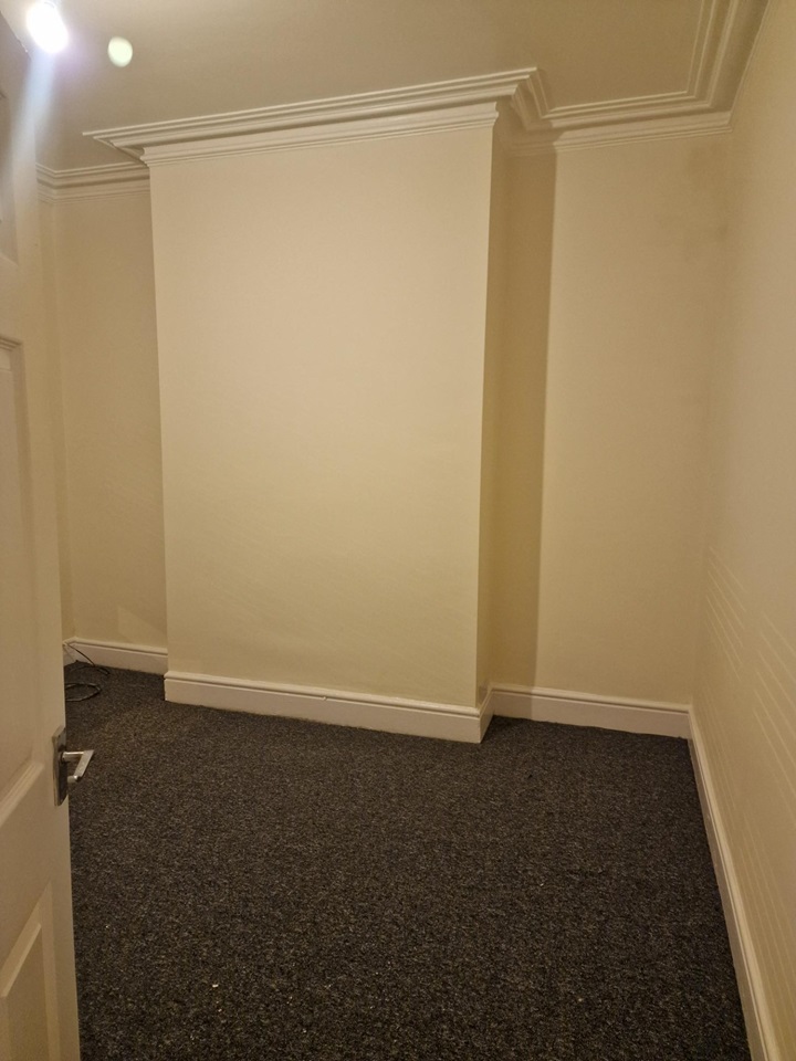 Bolton 3 Bed Terraced House, Tonge Moor Road, BL2 To Rent Now for £