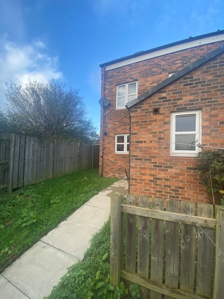 Newcastle Upon Tyne 3 Bed End Terrace, Fossway, NE6 To Rent Now for