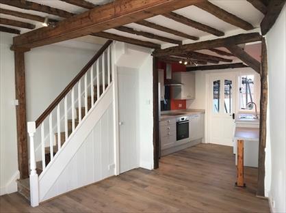 2 Bed Terraced House, High Street, TN32
