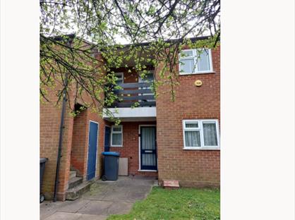 1 Bed Flat, School Street, CV8